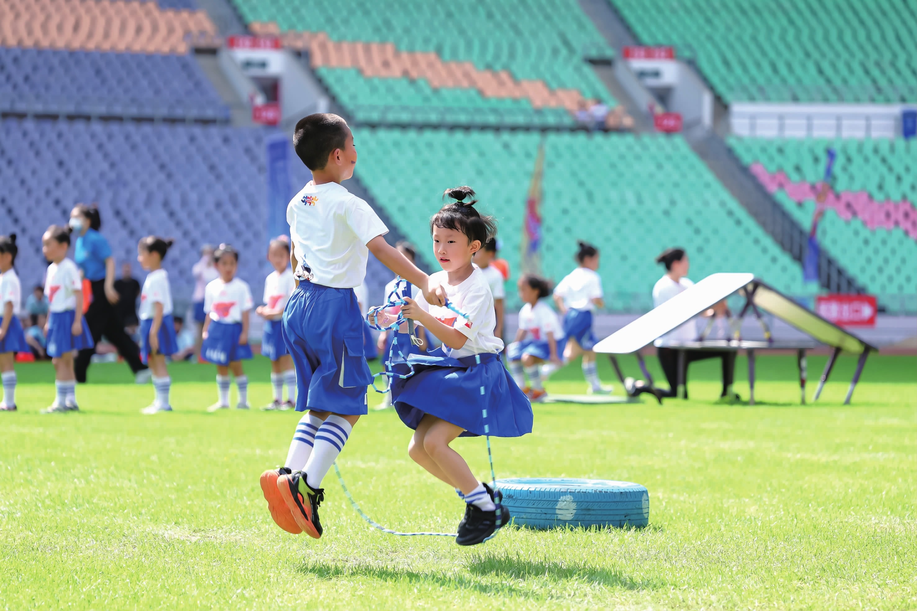 申花&津门虎联合倡议：文明观赛，和合共生