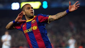 何时竣工？巴萨官方社媒晒诺坎普施工现场：早安