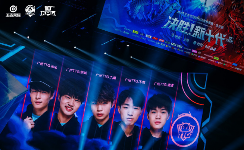 皇马凭借其 皇马凭借其